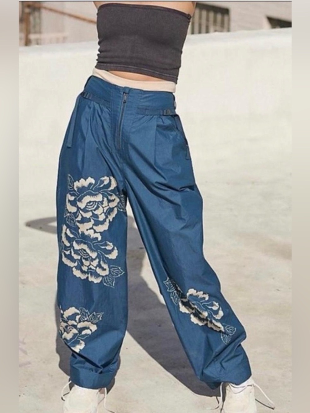 Free People Navy Blue Floral Print Pants
